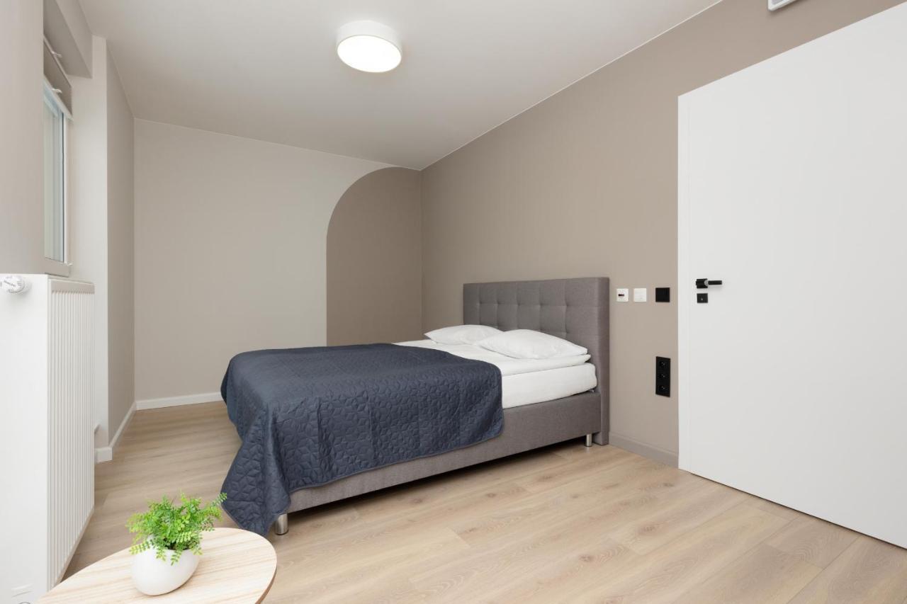 Aparthotel Mokotow Business Center By Noclegi Renters Warsaw Exterior photo
