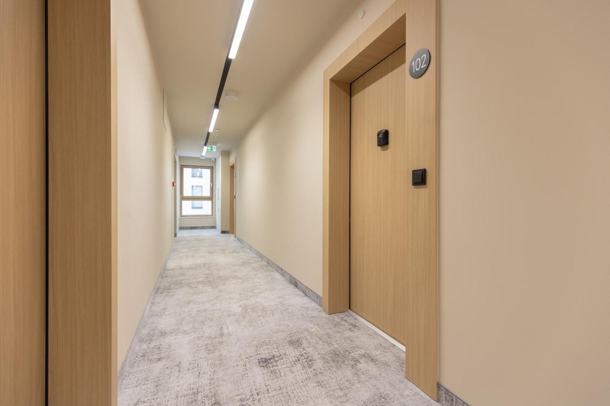 Aparthotel Mokotow Business Center By Noclegi Renters Warsaw Exterior photo